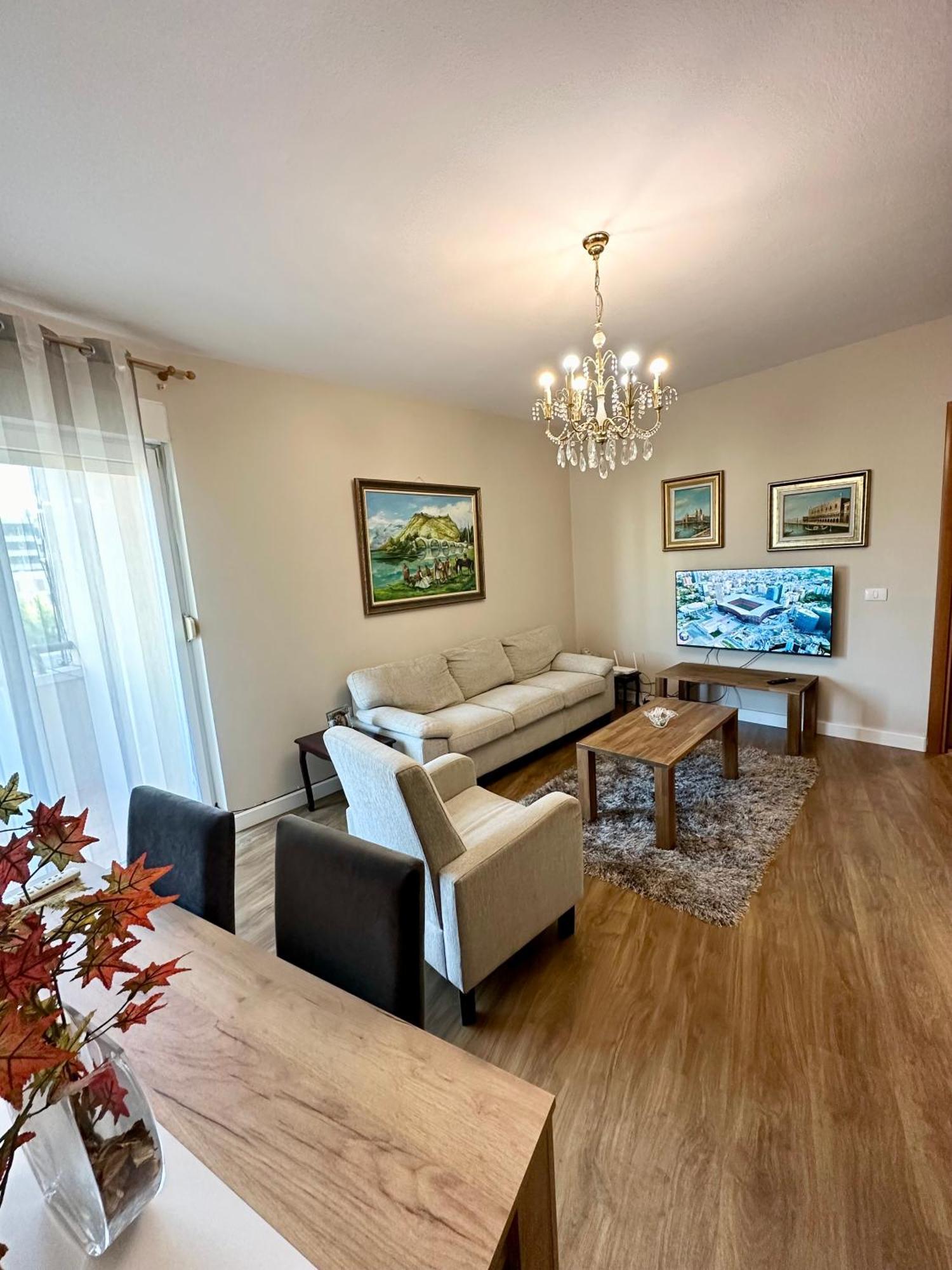 Kk Apartment Air Albania-Centrally Located Tirana Exterior foto